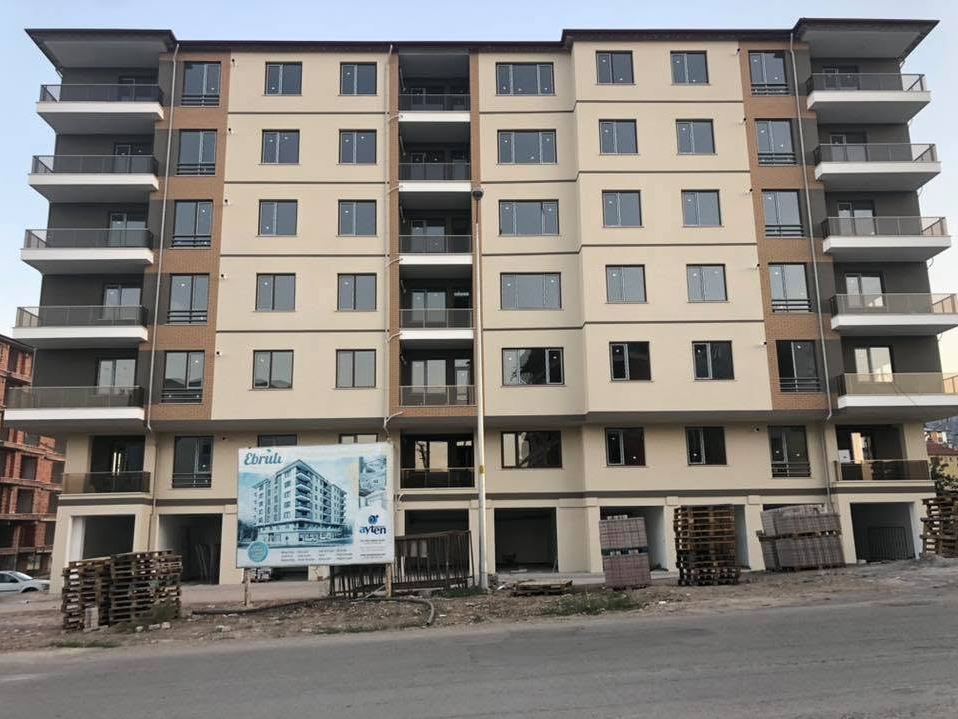 Ebruli Apartmanı